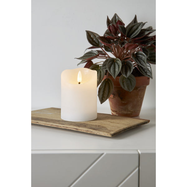 Star Trading LED-Säulenkerze – Ø 7,5 × 10 cm – Wachs, weiss