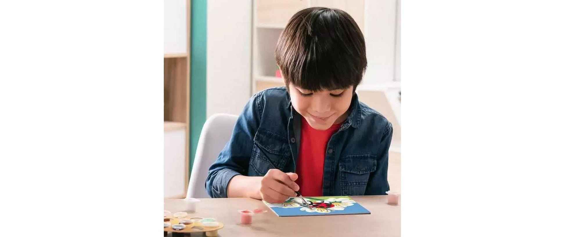 Ravensburger CreArt – Malen-nach-Zahlen-Set – Marienkäfer mit Blumen – ab 7 Jahren