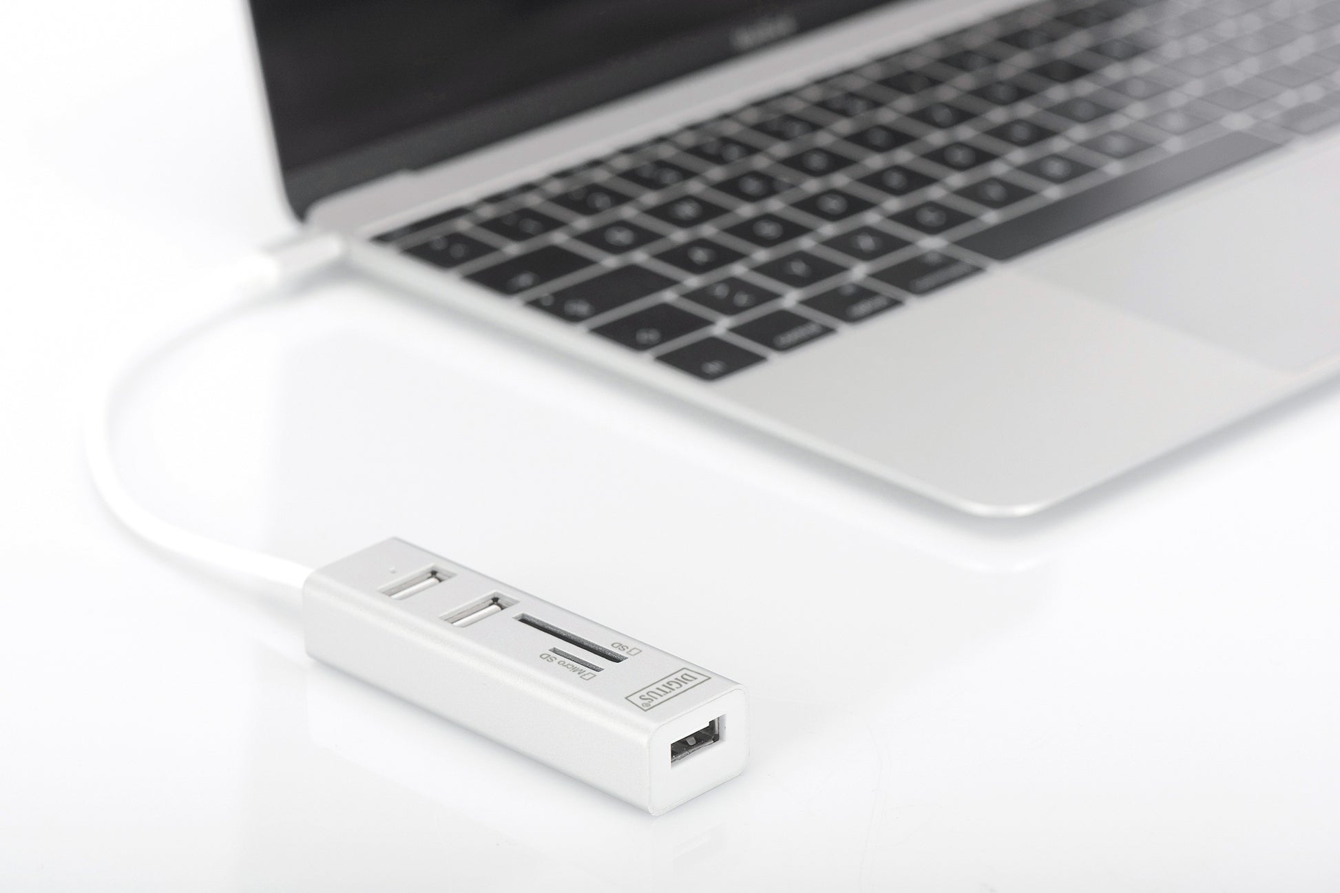 Digitus USB-Hub – USB-C, 3× USB-A, SD/microSD, für Windows/Mac/Android
