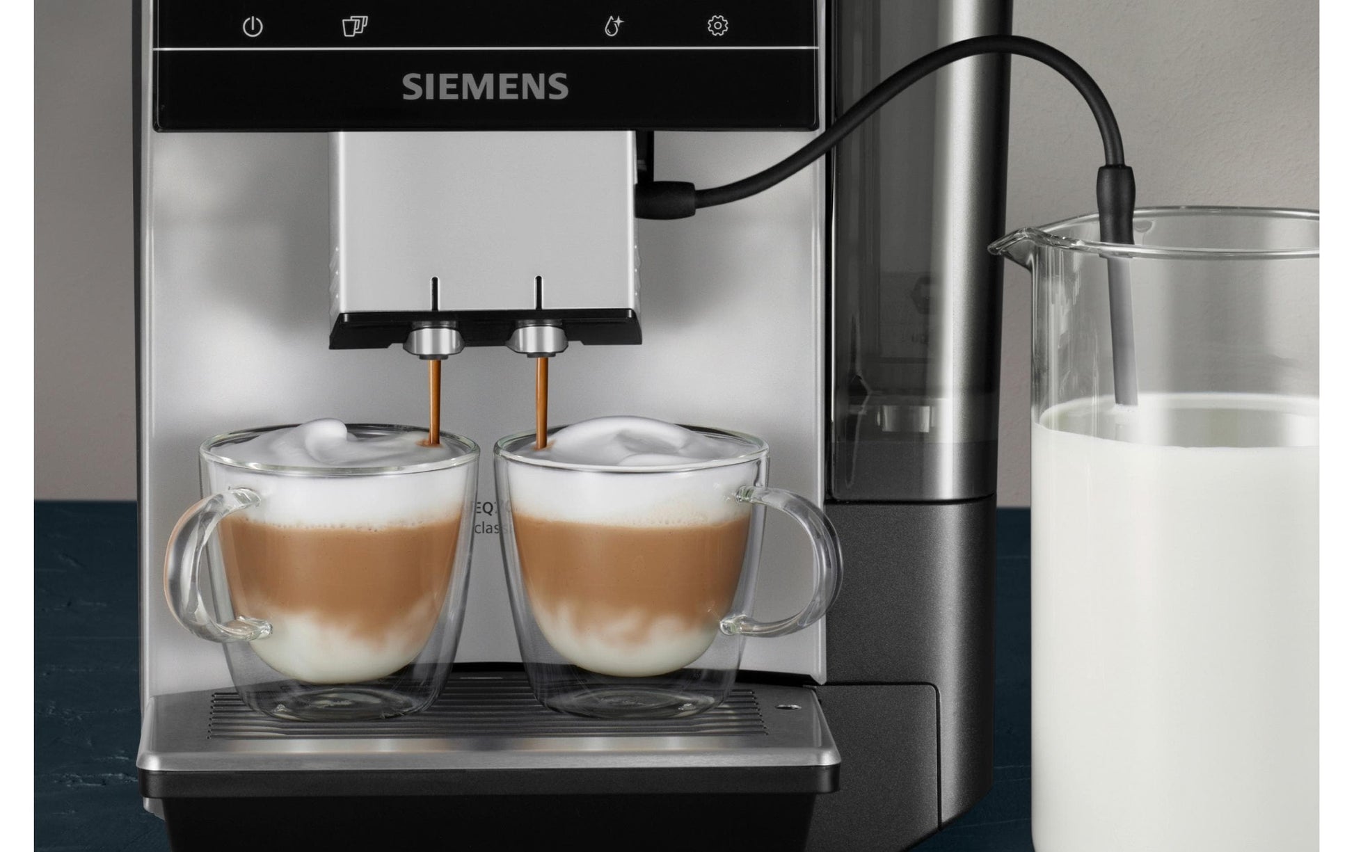 Siemens EQ700 TP715D47 Kaffeevollautomat – 19 bar, 2,4 l, 320 g, Silbergrau