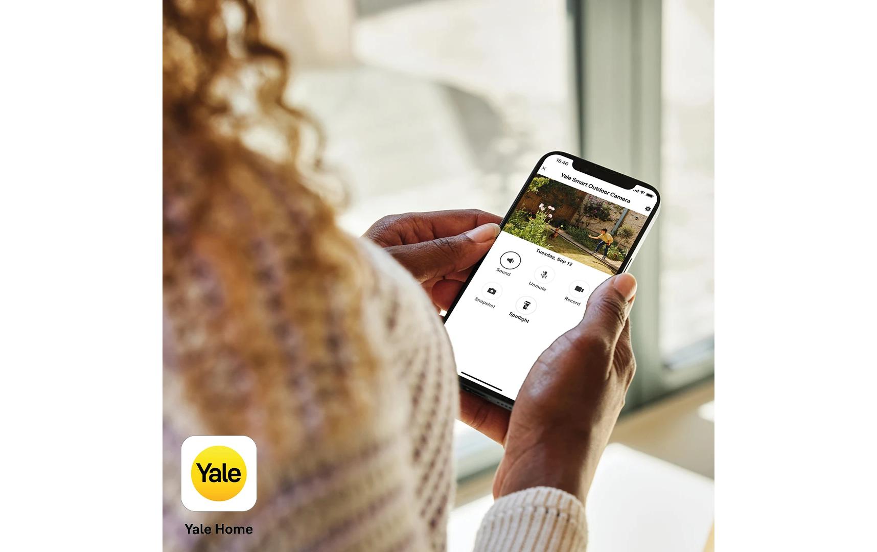 Yale Netzwerkkamera – 1920×1080 (Full HD), 2,1 MP, WLAN, für Amazon Alexa, grau