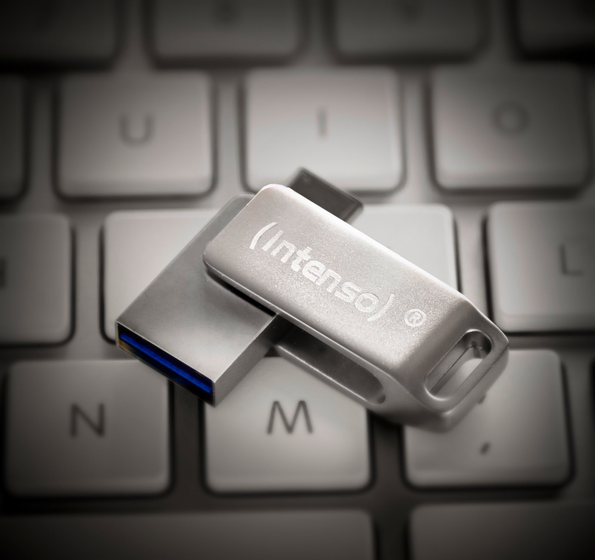 Intenso cMobile Line 32 GB – USB‑A/USB‑C – 70 MB/s – für Windows, MacOS – Silber