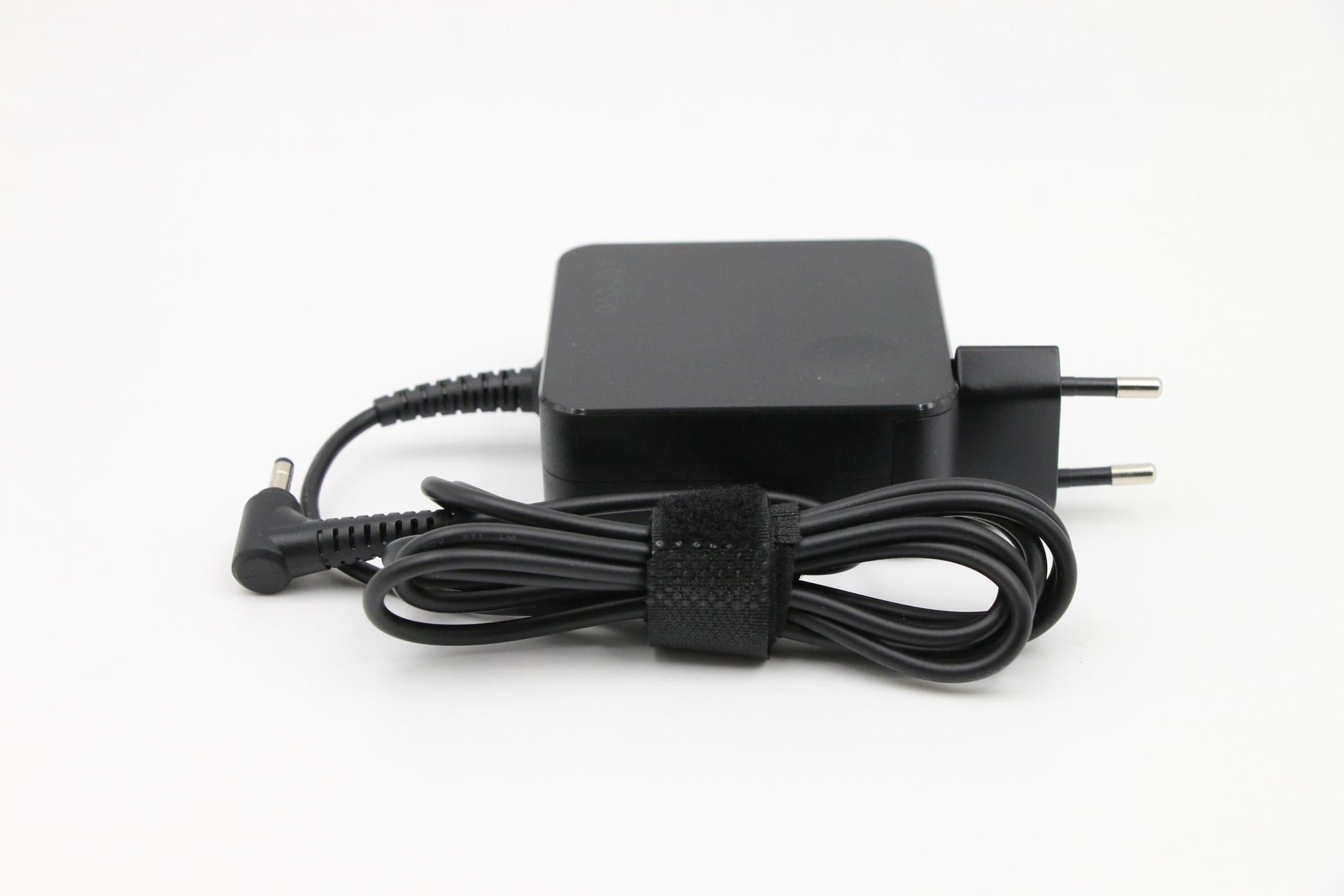 Lenovo 01FR150 Netzteil 65 W – 20 V/3,25 A – für Lenovo-Notebooks