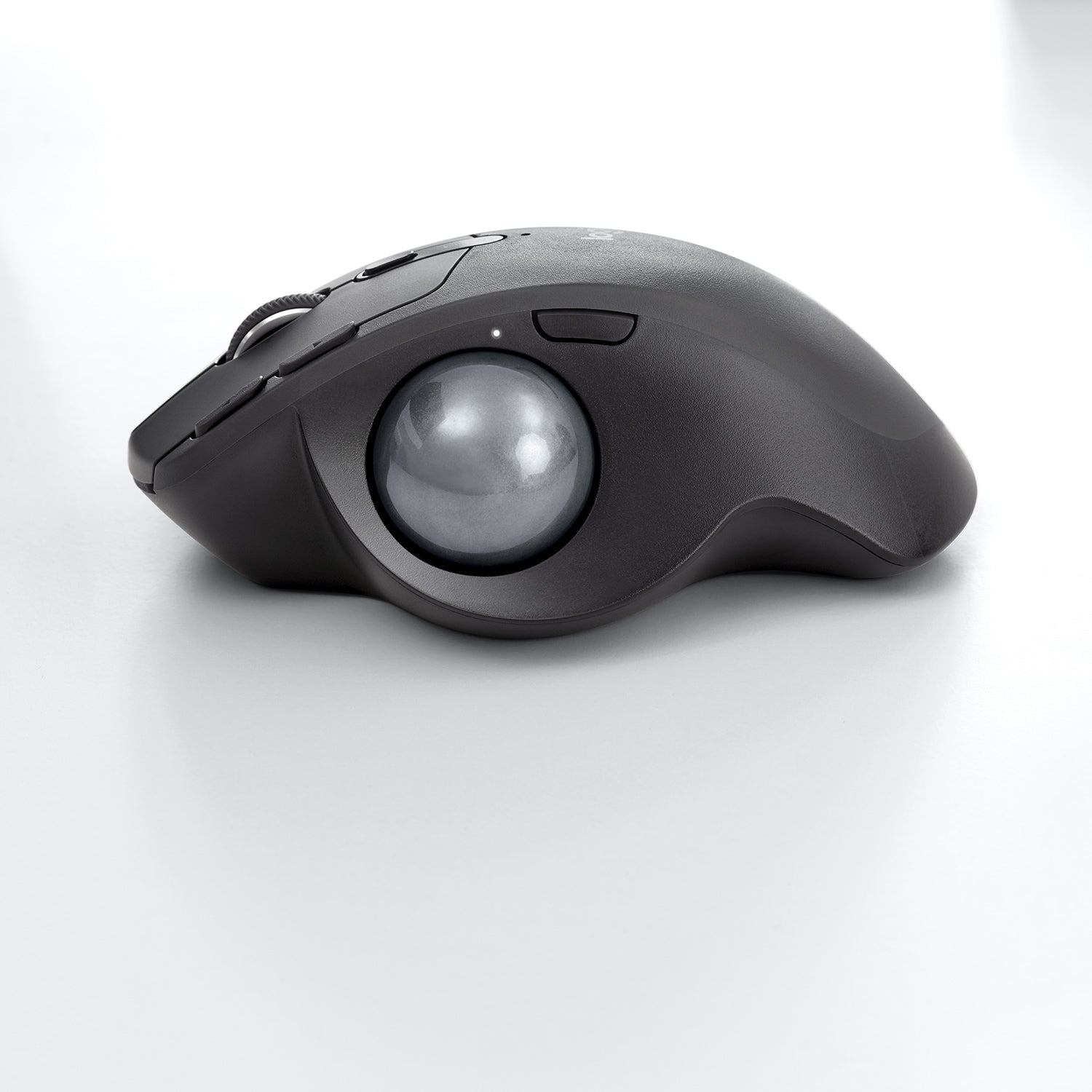 Logitech MX Ergo Ergonomische Maus – kabellos, Bluetooth + 2,4 GHz, für Rechtshänder, schwarz