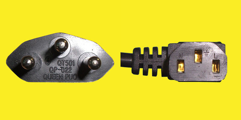 Diggelmann Netzkabel – T12–IEC C13 (gewinkelt rechts), 2 m, 250 V/10 A, schwarz