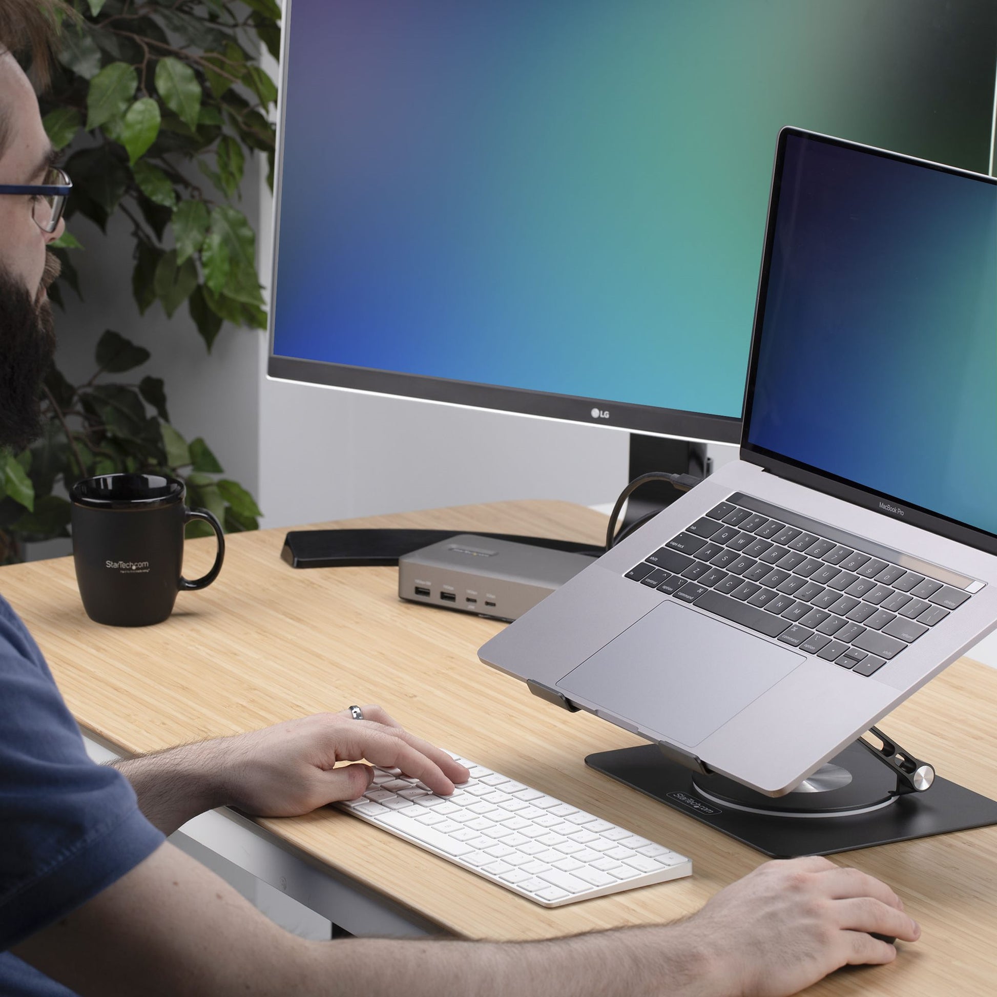 StarTech.com Laptop-Ständer – bis 5 kg, 360° drehbar, höhenverstellbar – Silber