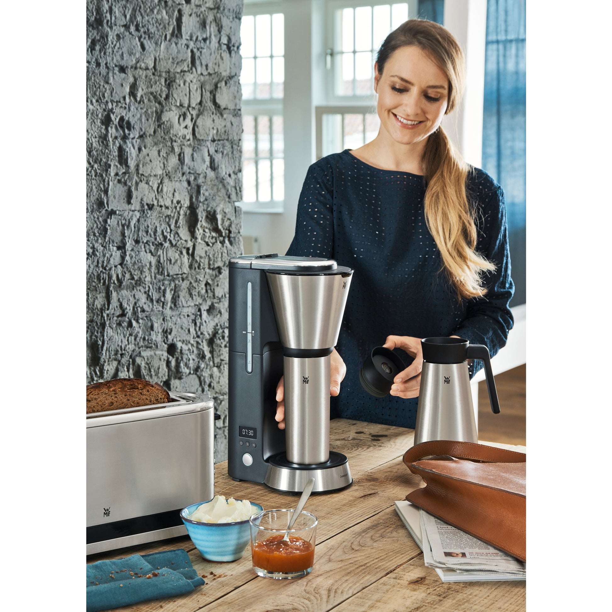 WMF KITCHENminis 0412260011 Filterkaffeemaschine – 0,3 l, 0,35 l, 5 Tassen, Silber