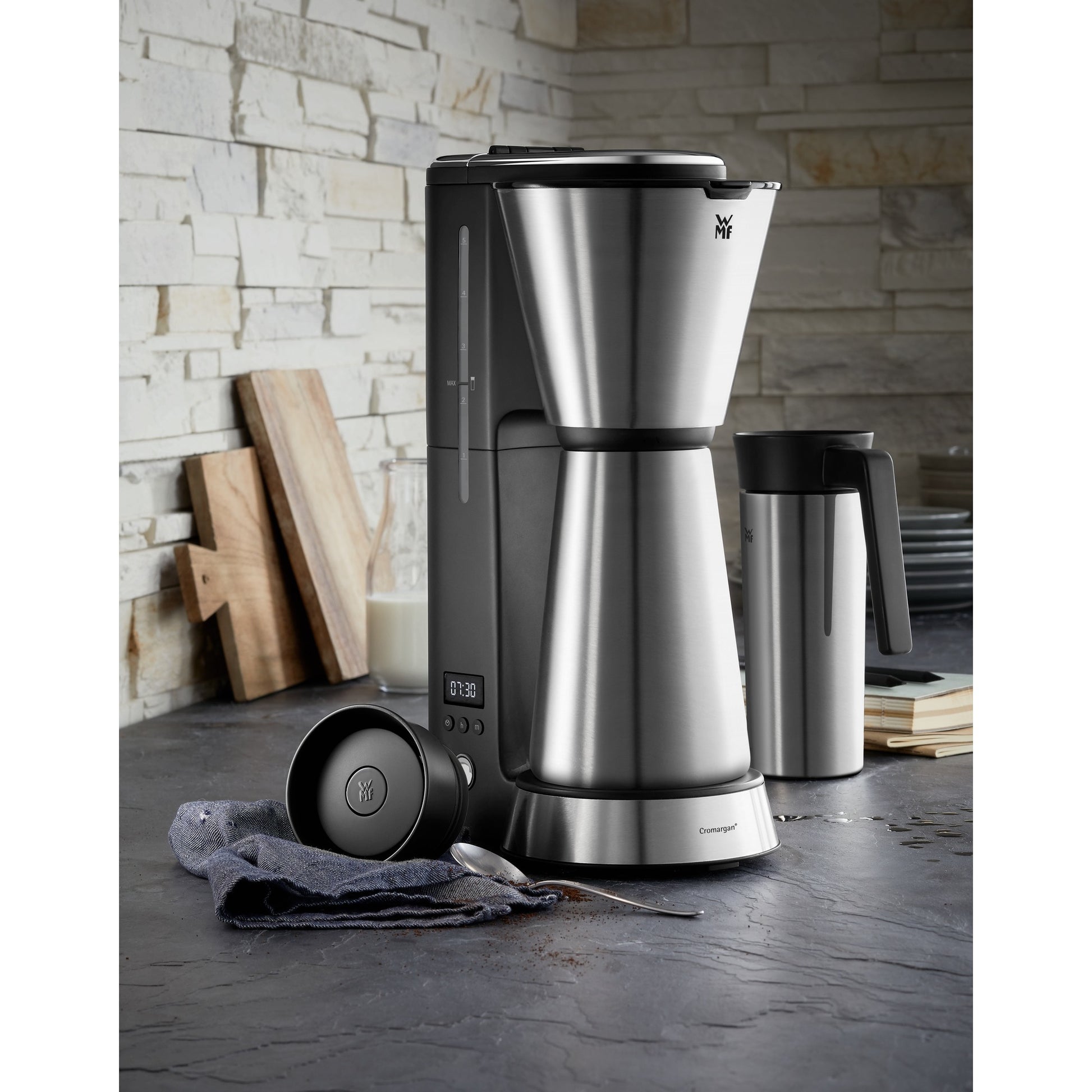WMF KITCHENminis 0412260011 Filterkaffeemaschine – 0,3 l, 0,35 l, 5 Tassen, Silber