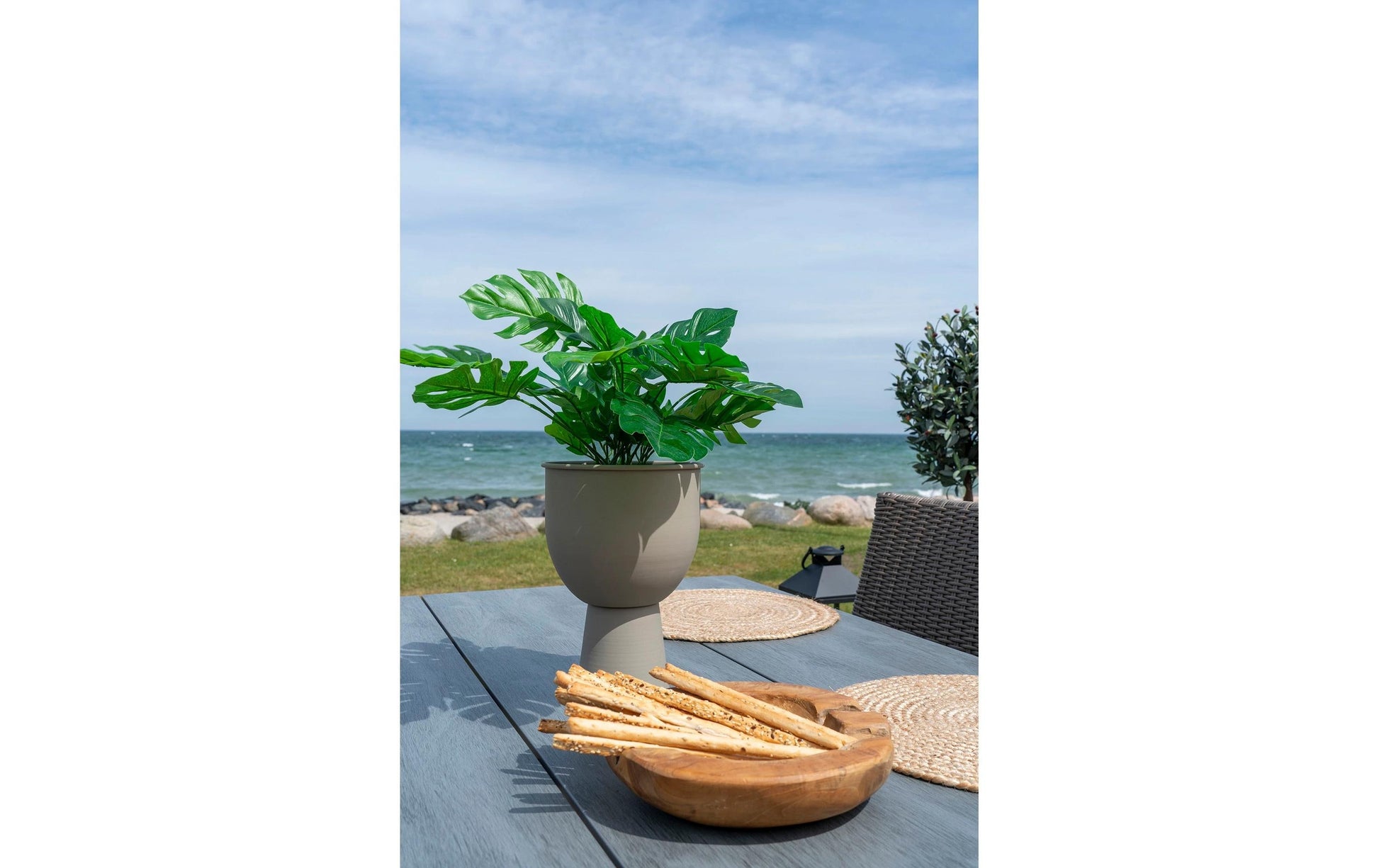 House Nordic Schale – Teakholz, Natur – Ø 30 × 10 cm