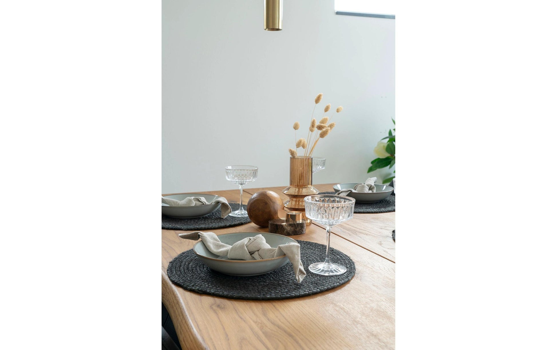 House Nordic Tischset Bombay – rund, Jute, dunkelgrau, Ø38 cm – 4er-Set