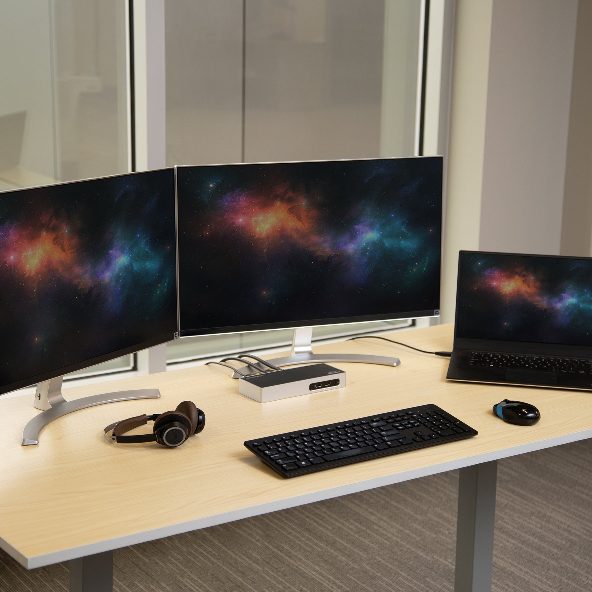 StarTech.com Dockingstation – USB-A, 1× HDMI, 1× DVI, 6× USB-A, GbE, 3,5 mm Audio, für Windows/Mac