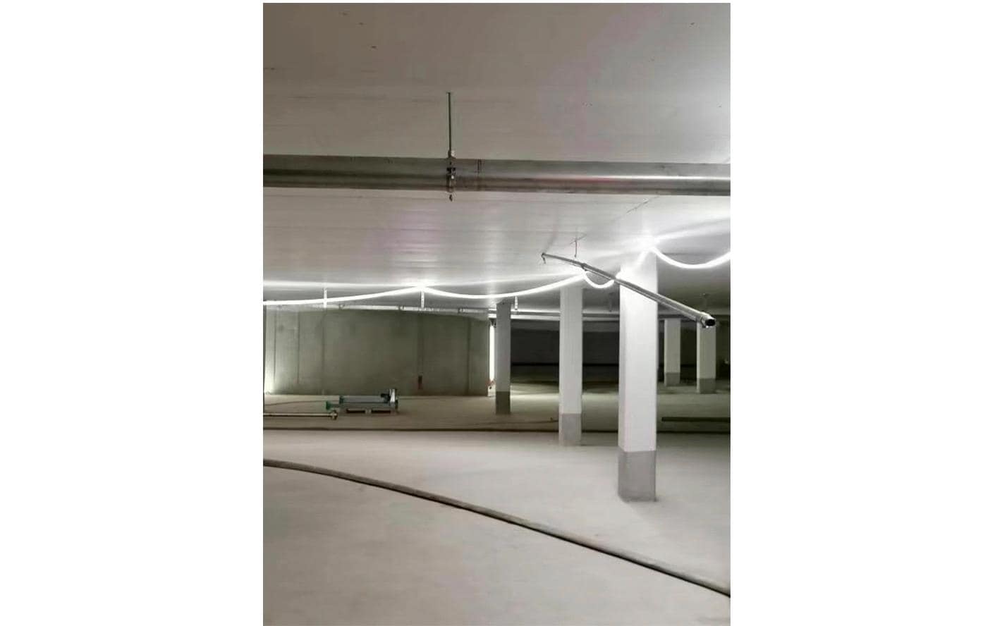 Ekström LED-Streifen Aussen – 25 m – 1 000 lm, 275 W – Neutralweiss, 6000 K – IP65 – Netzbetrieb – Weiss
