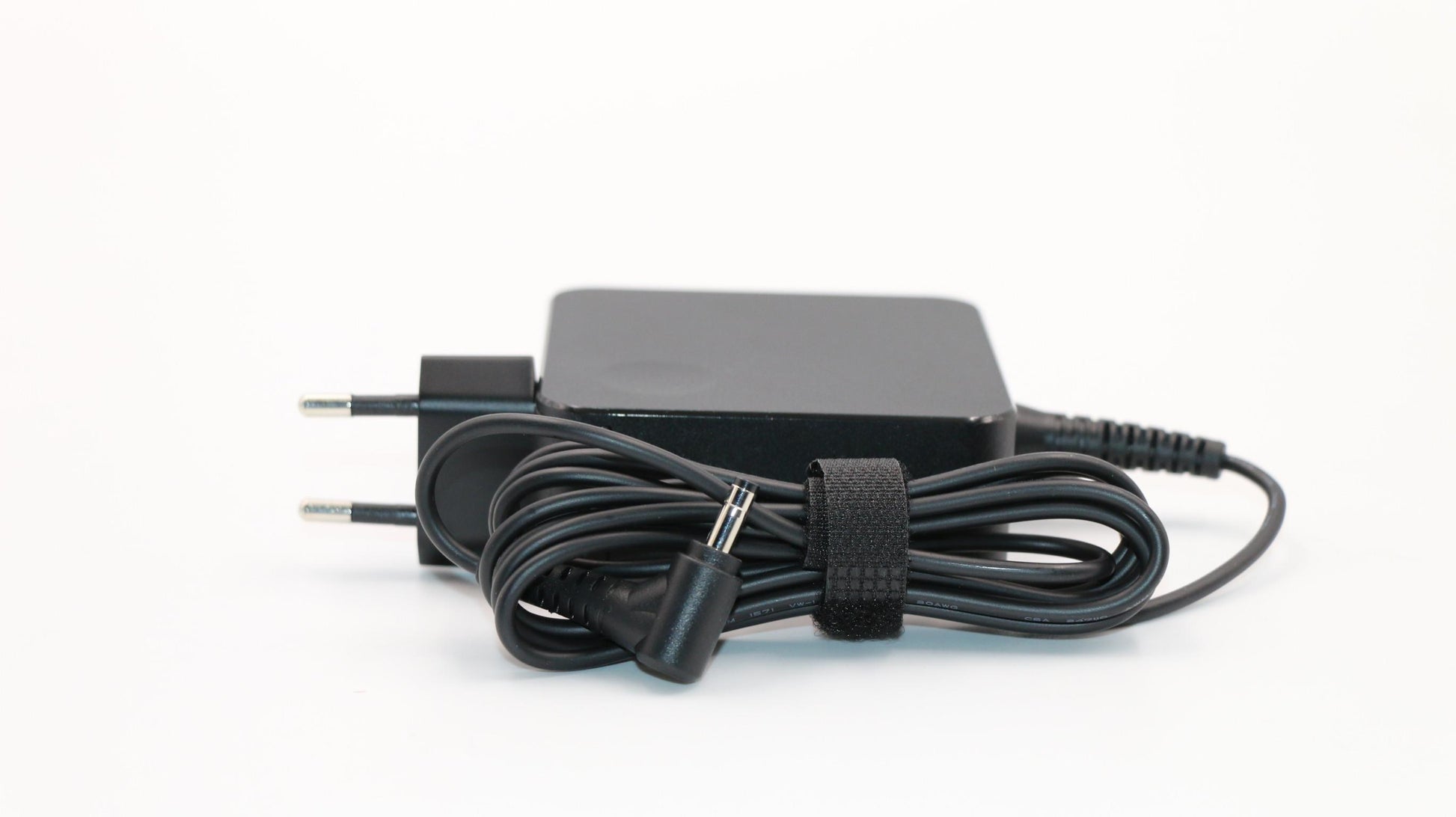 Lenovo 01FR159 Netzteil 65 W – 20 V/3,25 A – für Lenovo-Laptops – Schwarz