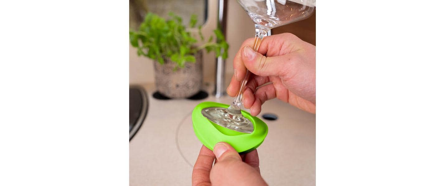 Silwy Magnet-Kondom für Stielgläser – Ø 8,6 cm, H 12,0 cm, Silikon, Grün, mit Haftmagnet, rutschfest