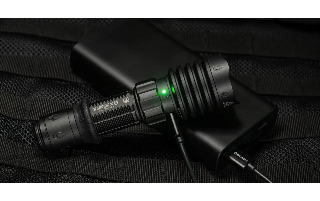 Olight Taschenlampe Warrior X 4 – 300–2600 lm, 630 m, Akku 5000 mAh, Laufzeit 1–85 h – Schwarz