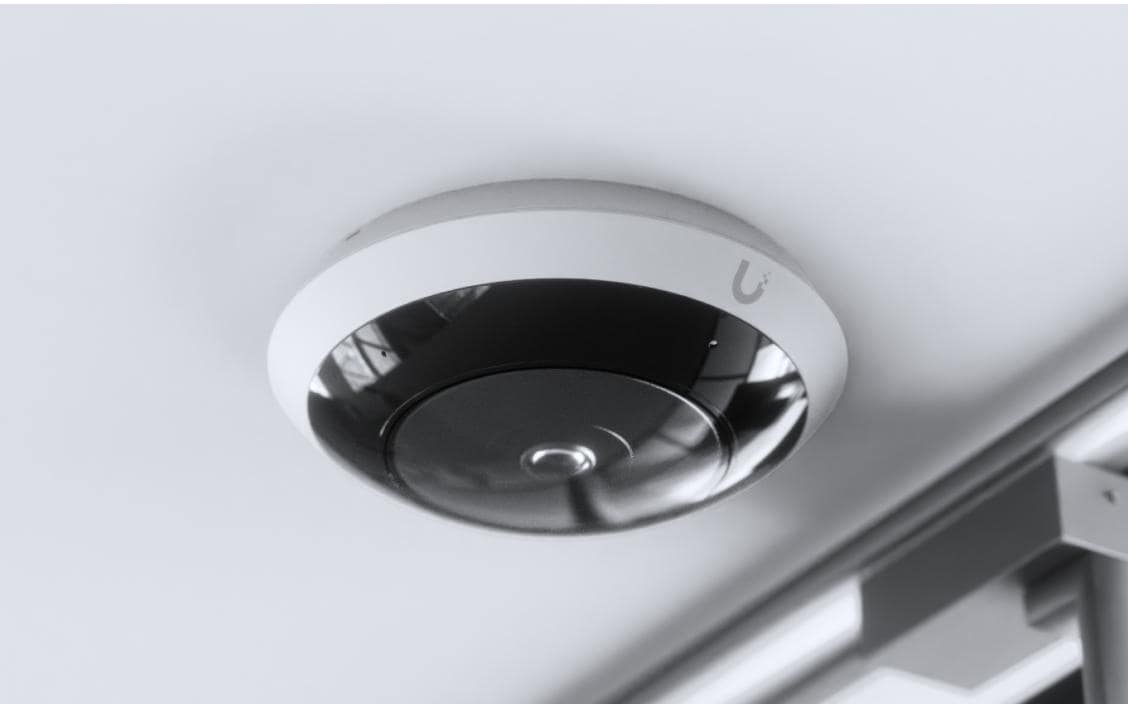 Ubiquiti UVC-AI-360-W PTZ – 5 MP – IR 9 m – PoE – IPX4 IK08