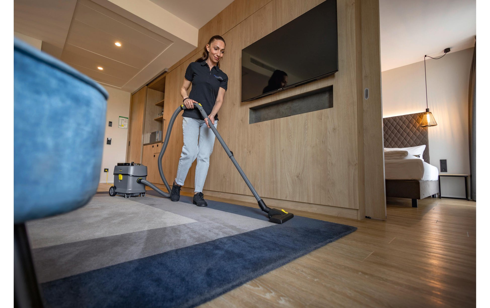 Kärcher Absauganlage T 15/1 Adv – 585 W, 15 l, Netzbetrieb, Schlauch 2,0 m