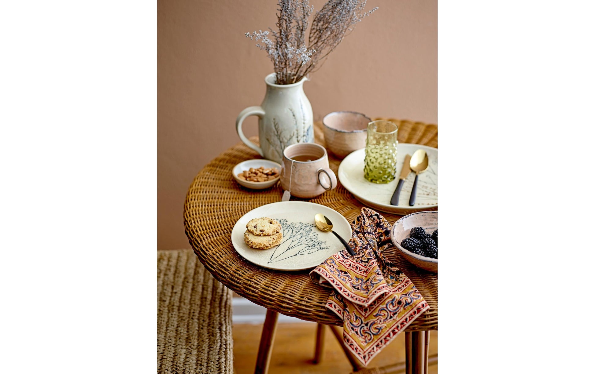Bloomingville Geschirrset Bea – 12-teiliges Set, Ø 11/22/27,5 cm, Steingut, Natur, spülmaschinenfest