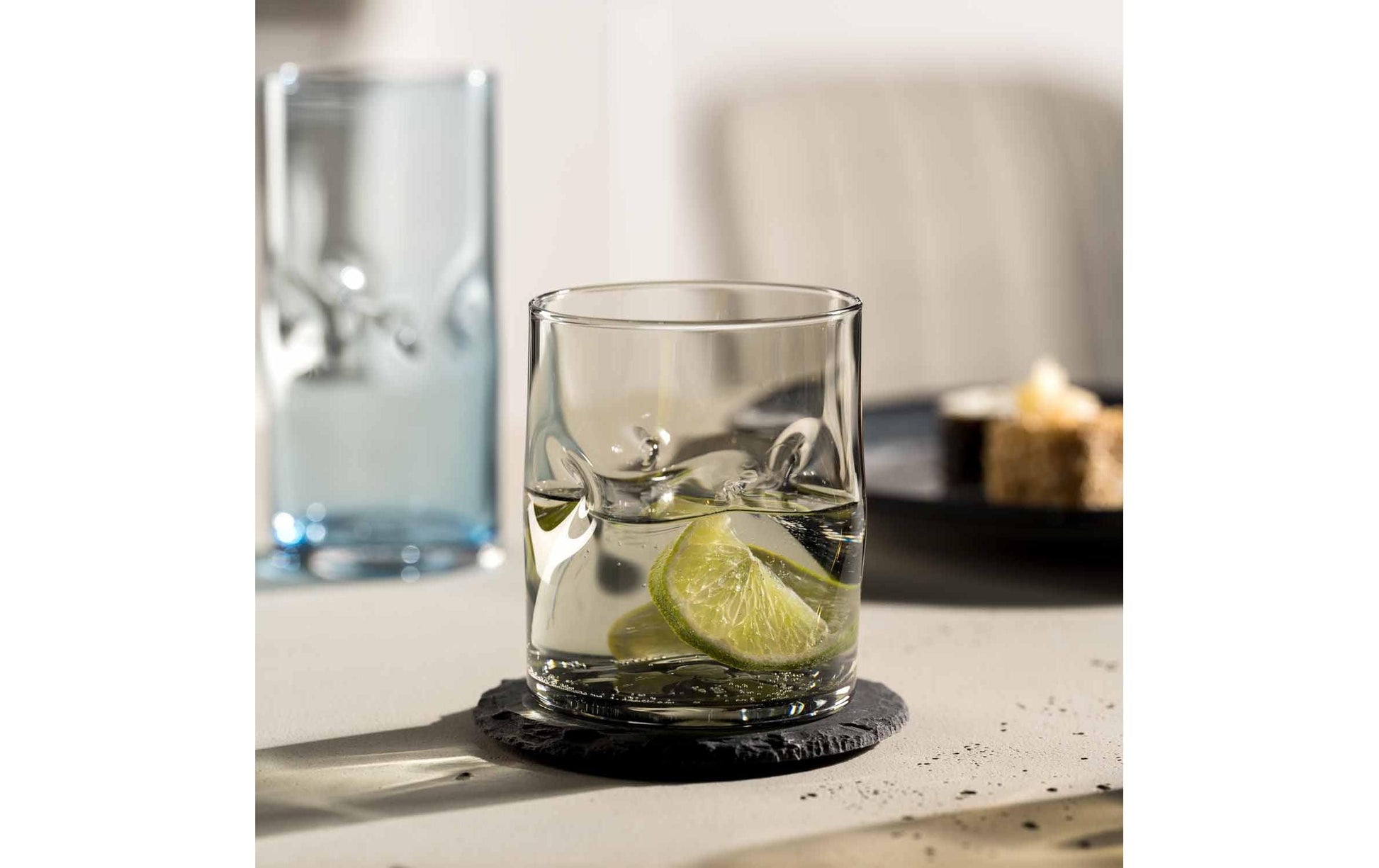 LEONARDO Trinkglas – 0,30 l, Kalk-Natron-Glas, Mehrfarbig, 4 Stück