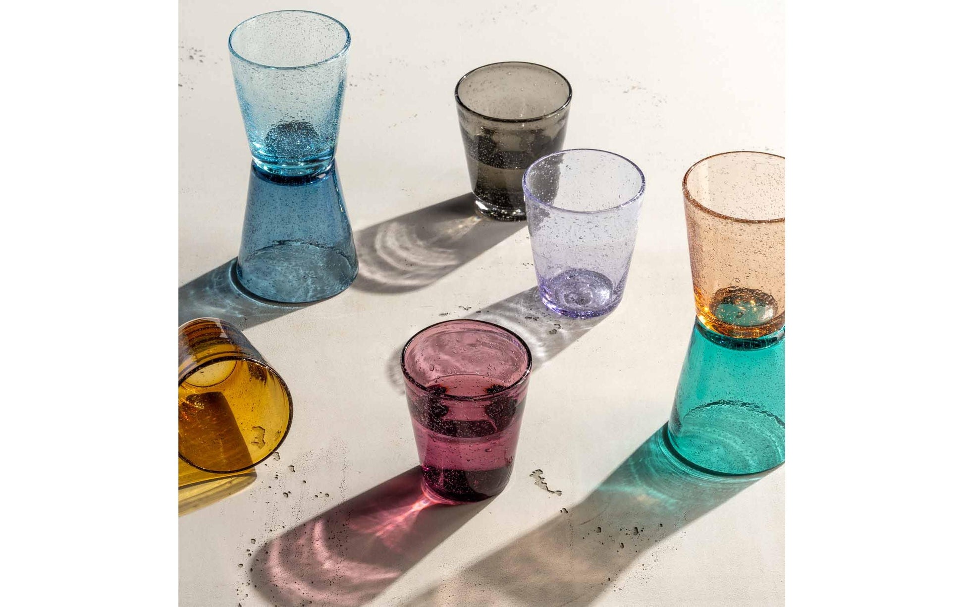LEONARDO Trinkglas – 0,33 l, Kalk-Natron-Glas, Mehrfarbig, Spülmaschinengeeignet, 4 Stück
