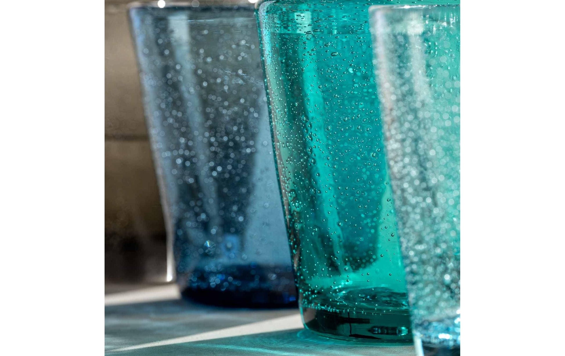 LEONARDO Trinkglas – 0,33 l, Kalk-Natron-Glas, Mehrfarbig, Spülmaschinengeeignet, 4 Stück
