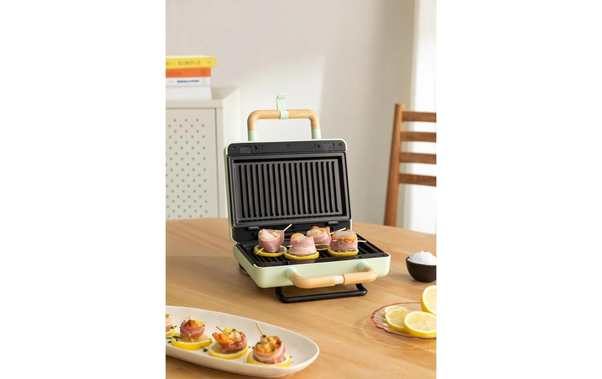 CREATE Ersatzteller – Stone 3in1 Grill – für Waffeleisen 3in1 Studio, 2 Stk., Teflon, Schwarz