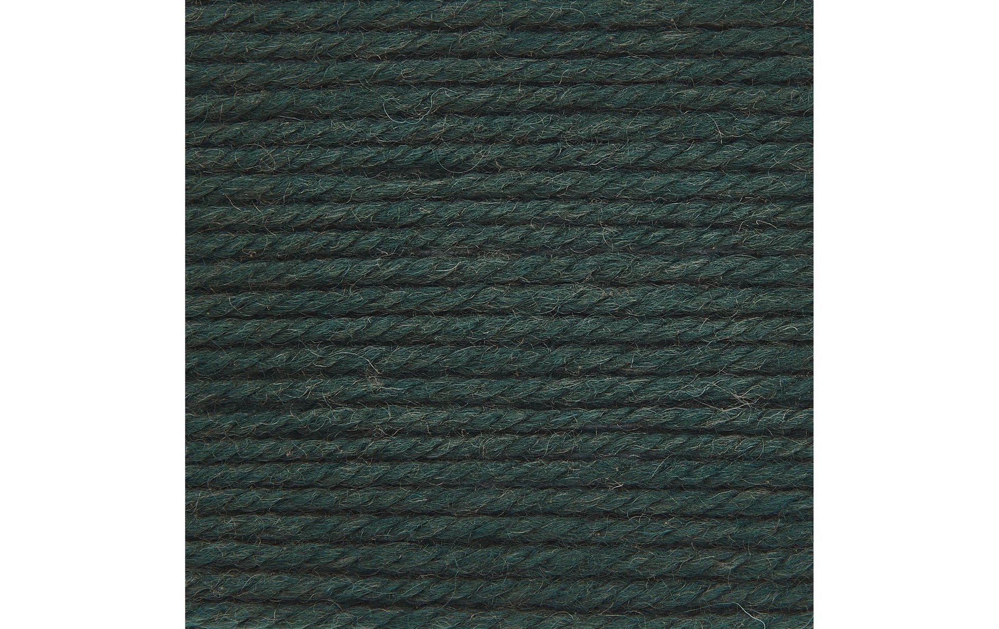 Rico Design Essentials Soft Merino Wolle Aran Dunkelgrün – 50 g, 100 m, Nadel 5 mm, 100% Schurwolle, 1 Stk.