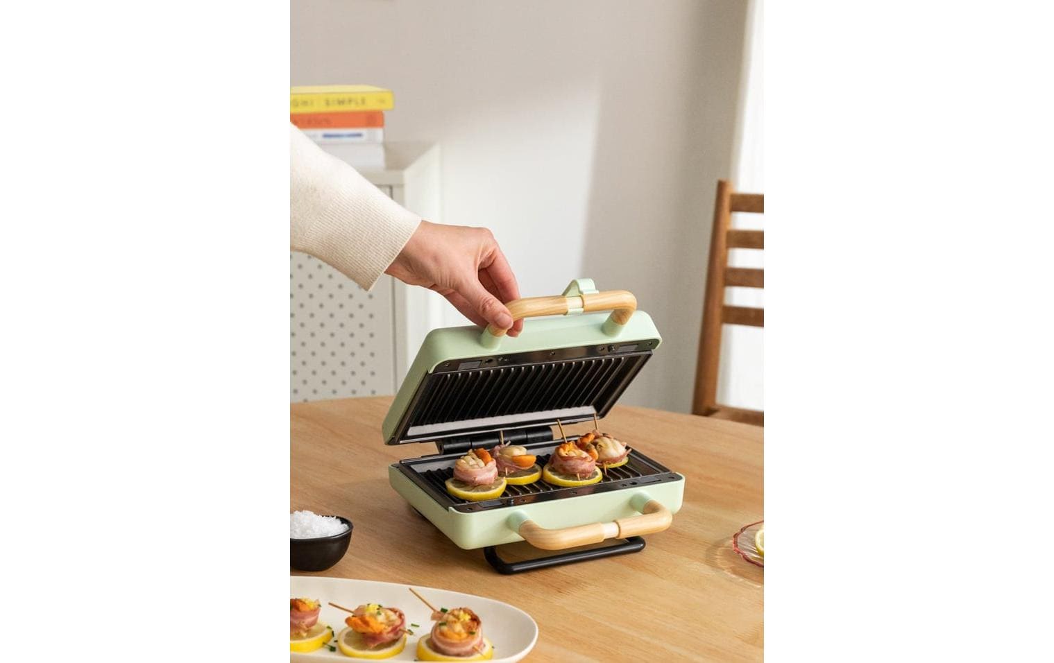 CREATE Ersatzteller – Stone 3in1 Grill – für Waffeleisen 3in1 Studio, 2 Stk., Teflon, Schwarz