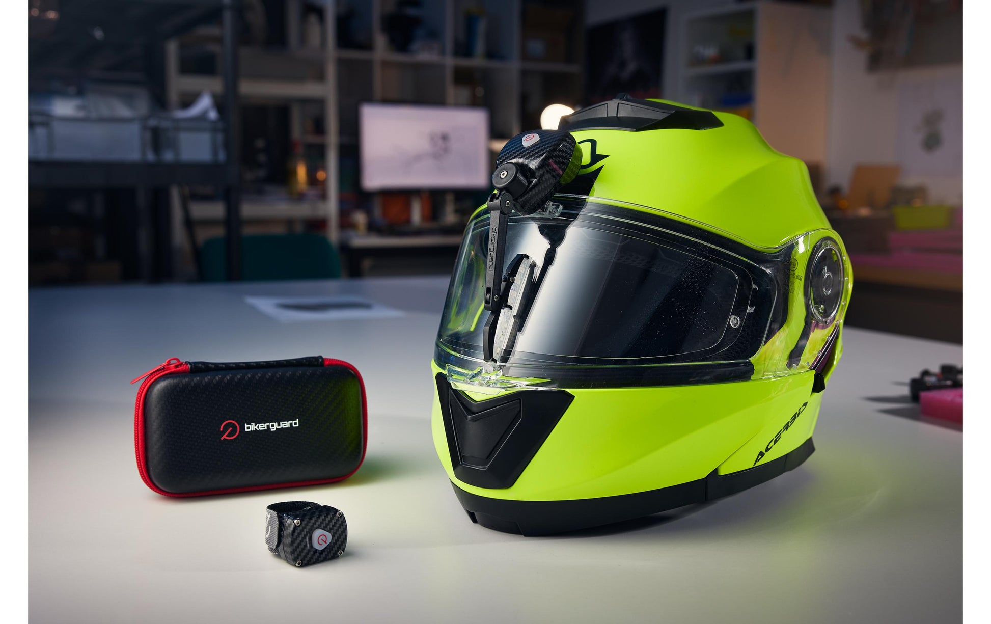 Bikerguard Visierwischer – Akku, Fernbedienung, Fixsystem, Front