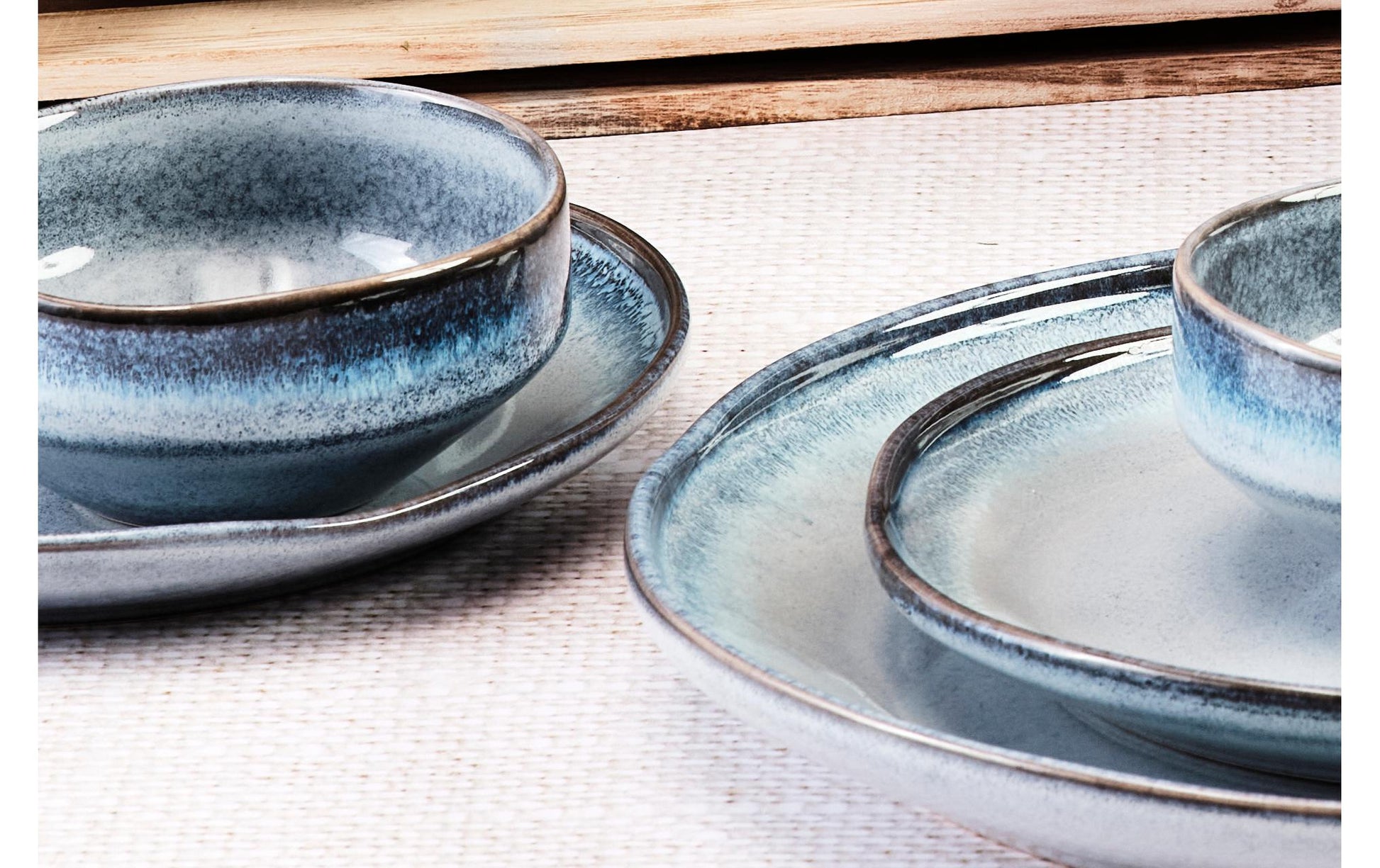 Björn GENESIS Geschirrset – Steingut, Blau, Spülmaschinengeeignet, Mikrowellengeeignet, 36-teilig