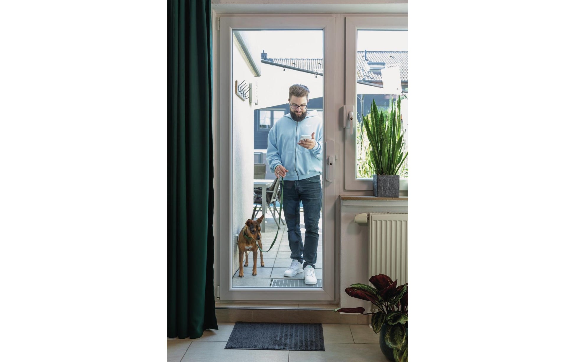 ABUS WINTECTO One FCA4100W Smart-Vorhängeschloss – BT, Batteriebetrieben (AA), Weiss, 63×92×300 mm