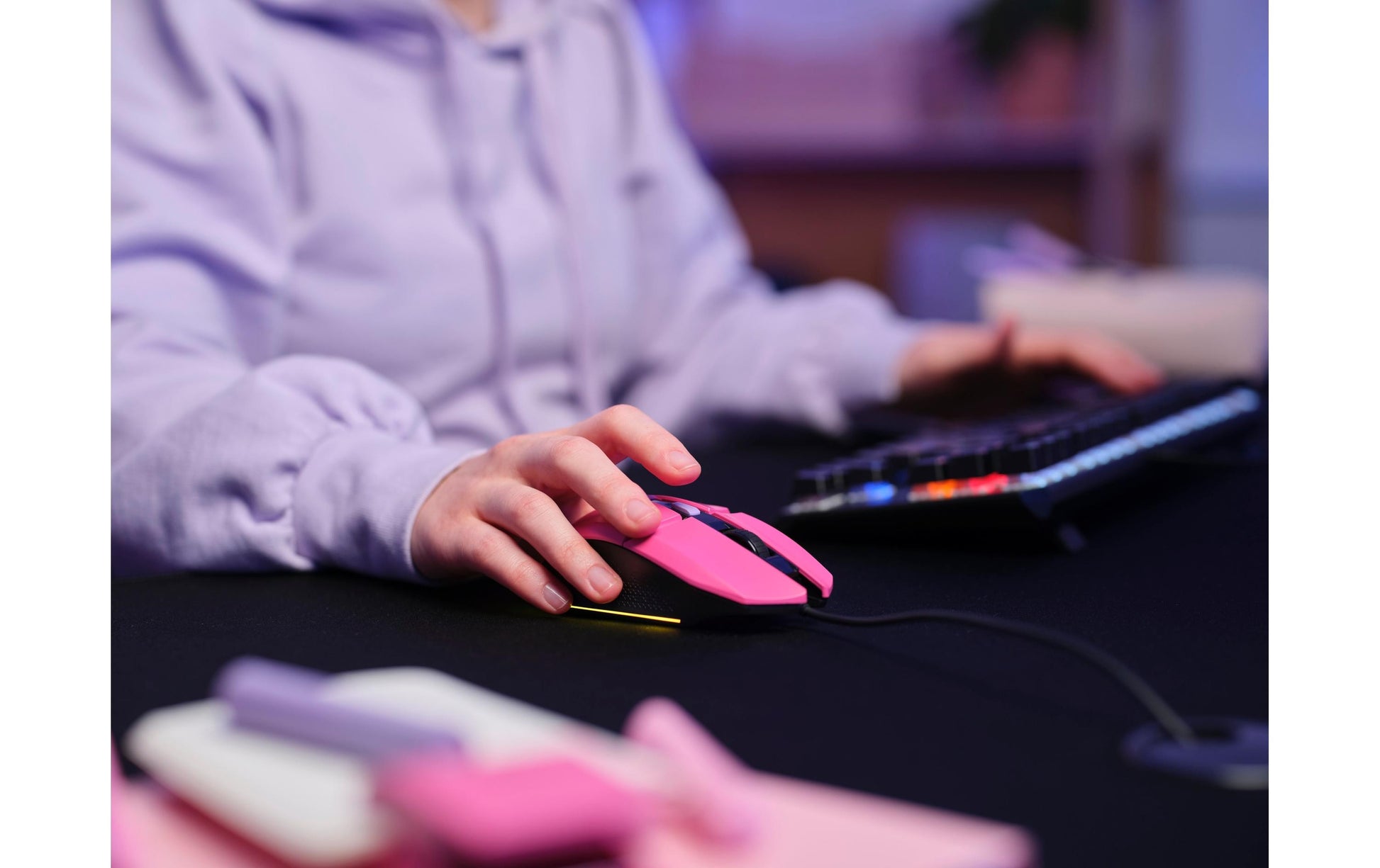 Trust GXT109 Felox – Gaming-Maus – Kabelgebunden (USB-A), 6400 DPI, Beidhändig, Pink