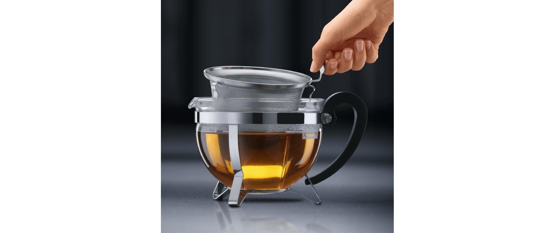 Bodum Chambord – Teezubereiter – 1,5 l – Borosilikatglas, mit Edelstahlfilter – schwarz