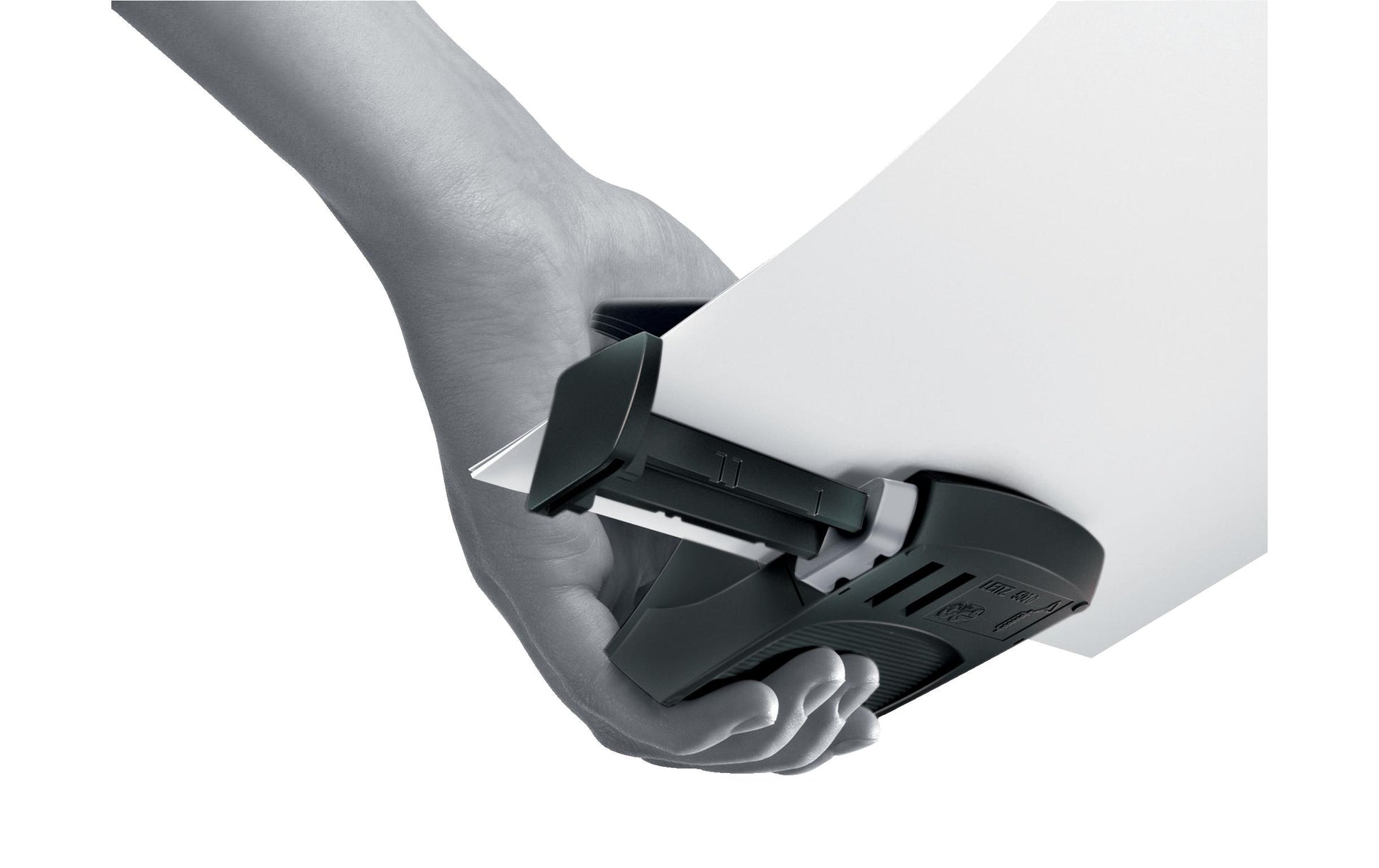 Leitz Mini-Locher NeXXt Recycle – 2-Loch, Lochabstand 80 mm, 10 Blatt, bis A4, Ø5,5 mm – Schwarz
