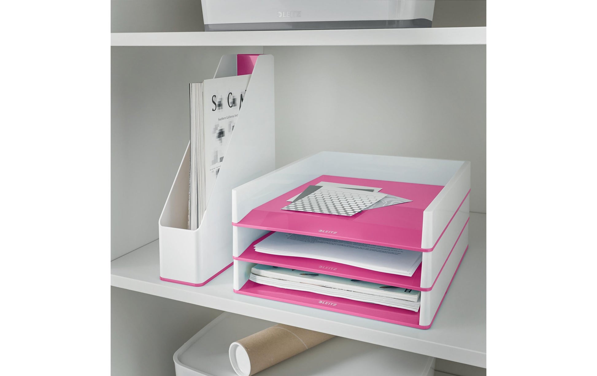 Leitz WOW – Briefkorb für A4, Polystyrol (PS), Weiss/Pink, Hochglänzend, 267 × 49 × 336 mm