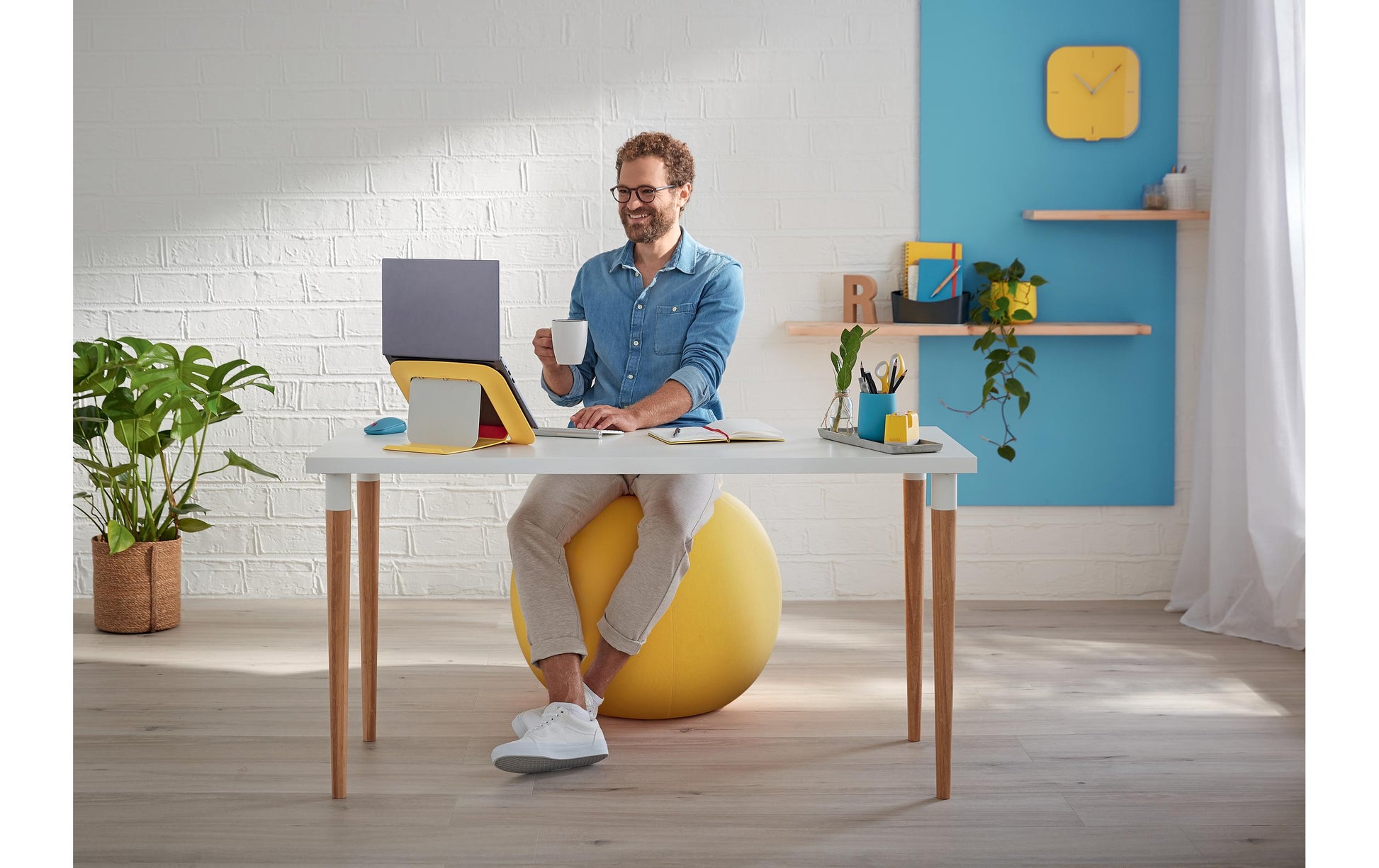 Leitz Sitzball Ergo Cosy Active – Ø 65 cm, warmes Gelb