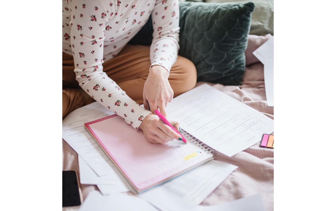 Schneider AG Schneider Slider Memo Kugelschreiber – Blau, Spitze 0,7 mm, Deckel, Kunststoff, Pink