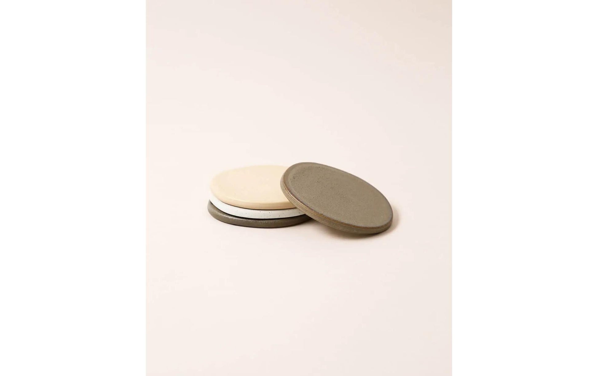 Esmée Keramikuntersetzer – 4er Set, Ø 9,5 cm, H 0,5 cm, Weiss/Braun, rutschfest, für Gläser