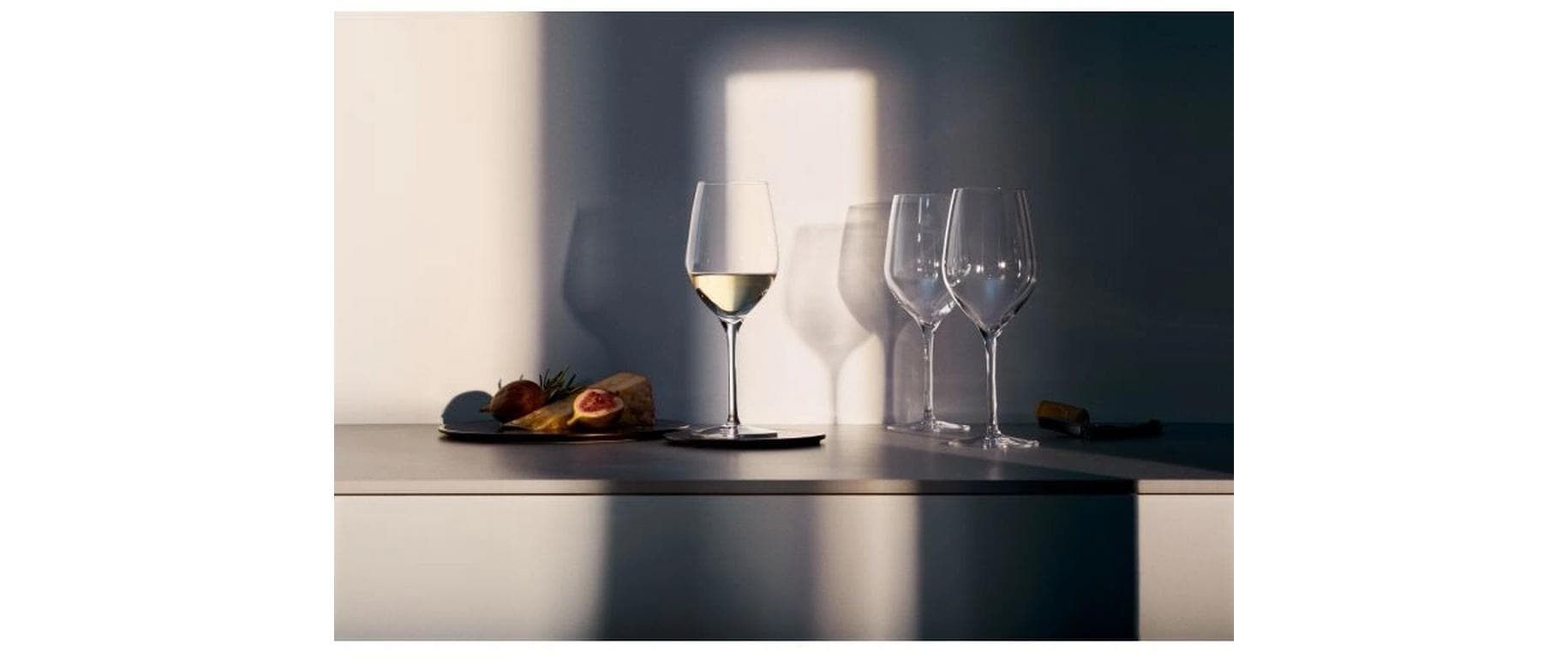 WMF EasyPlus Weissweingläser – 6er Set, 390 ml, Glas, Transparent, spülmaschinenfest