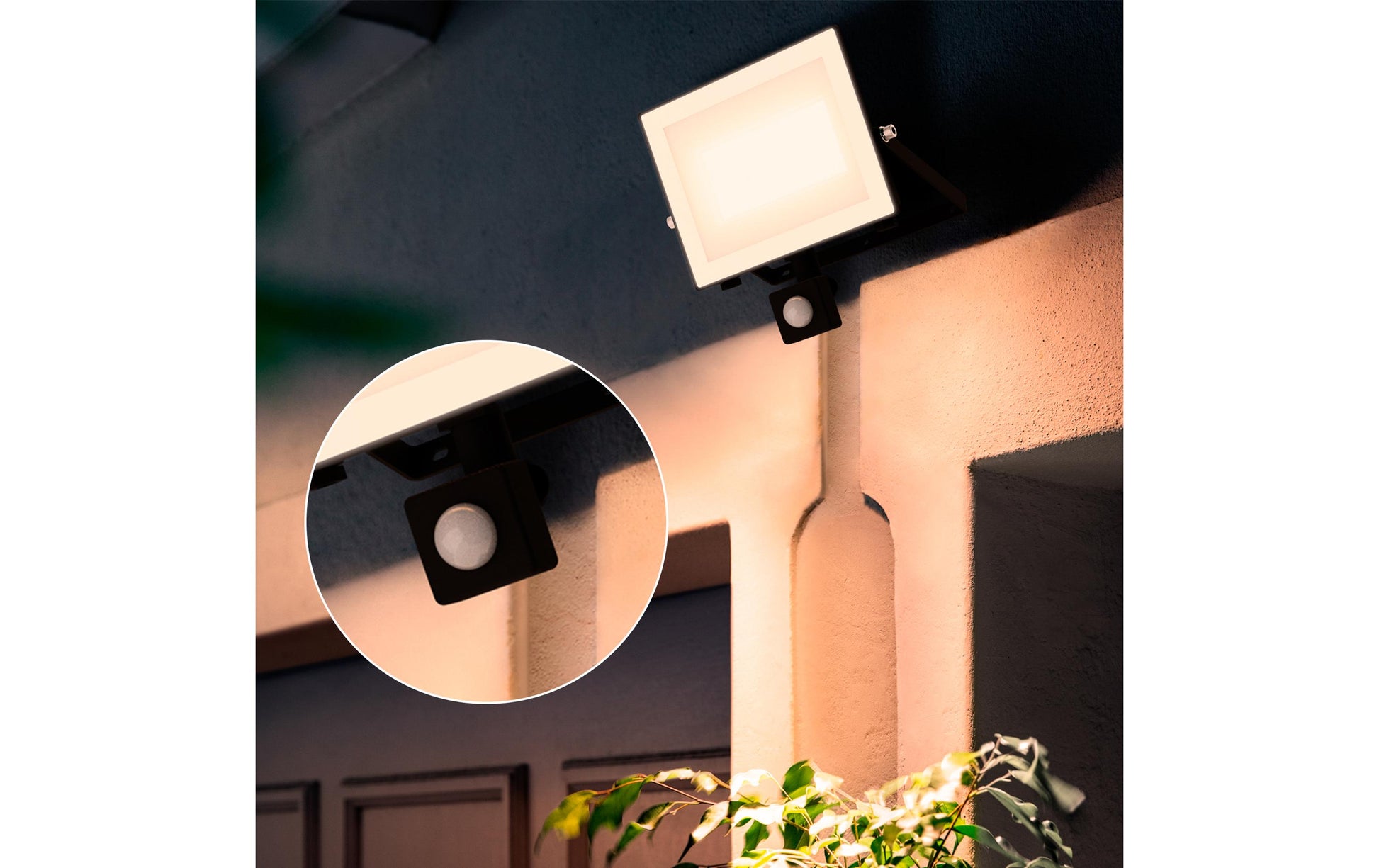 Philips by Signify Philips Aussenwandleuchte – Warmweiss, 3000 K – IP65 – Netzbetrieb – mit Bewegungsmelder – Schwarz – Aluminium