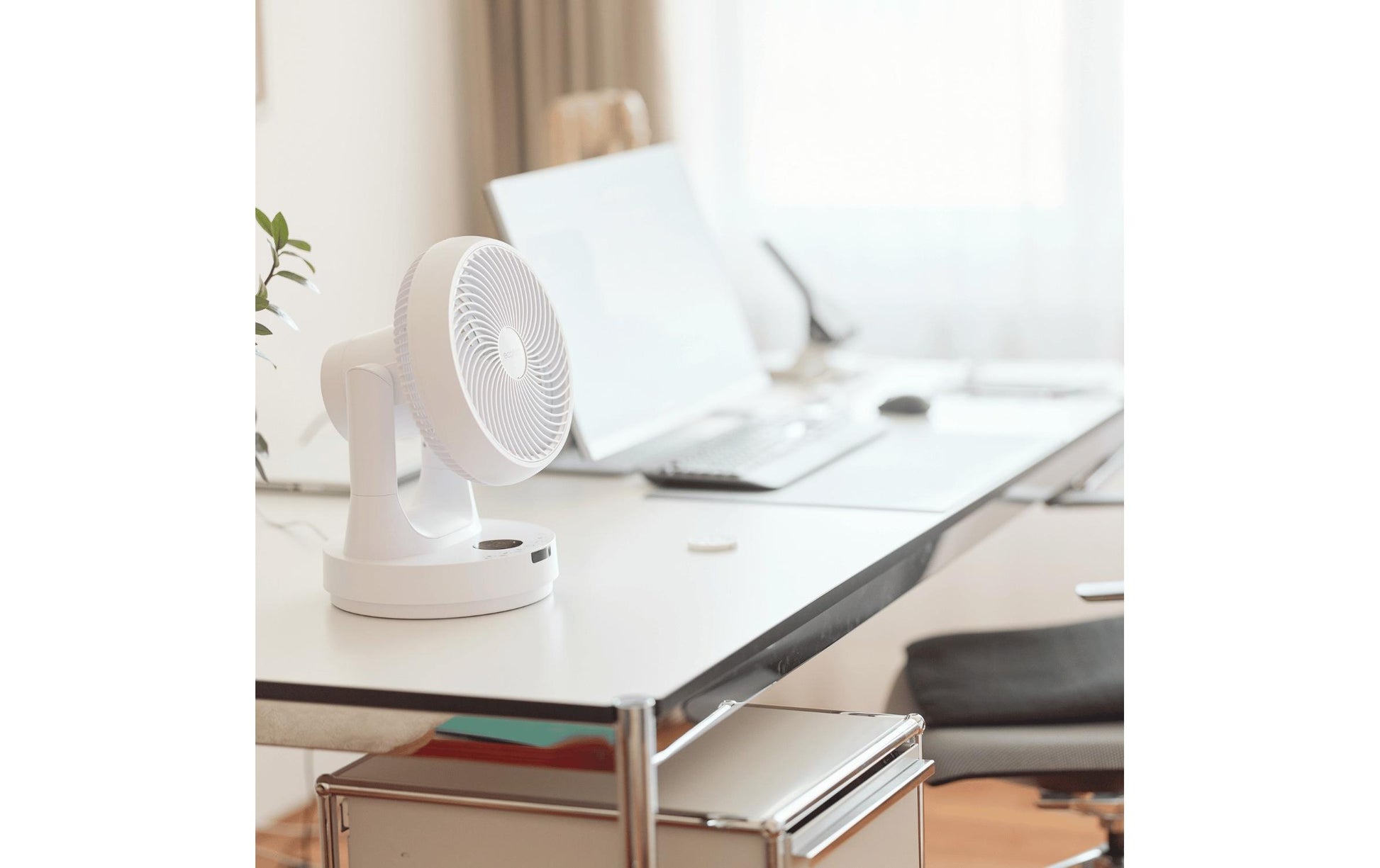 Ecofort Tischventilator ecoQ SilentAir Tavo – 25 cm, 8 Stufen, oszillierend, Fernbedienung, 30 W, 48 dB(A)