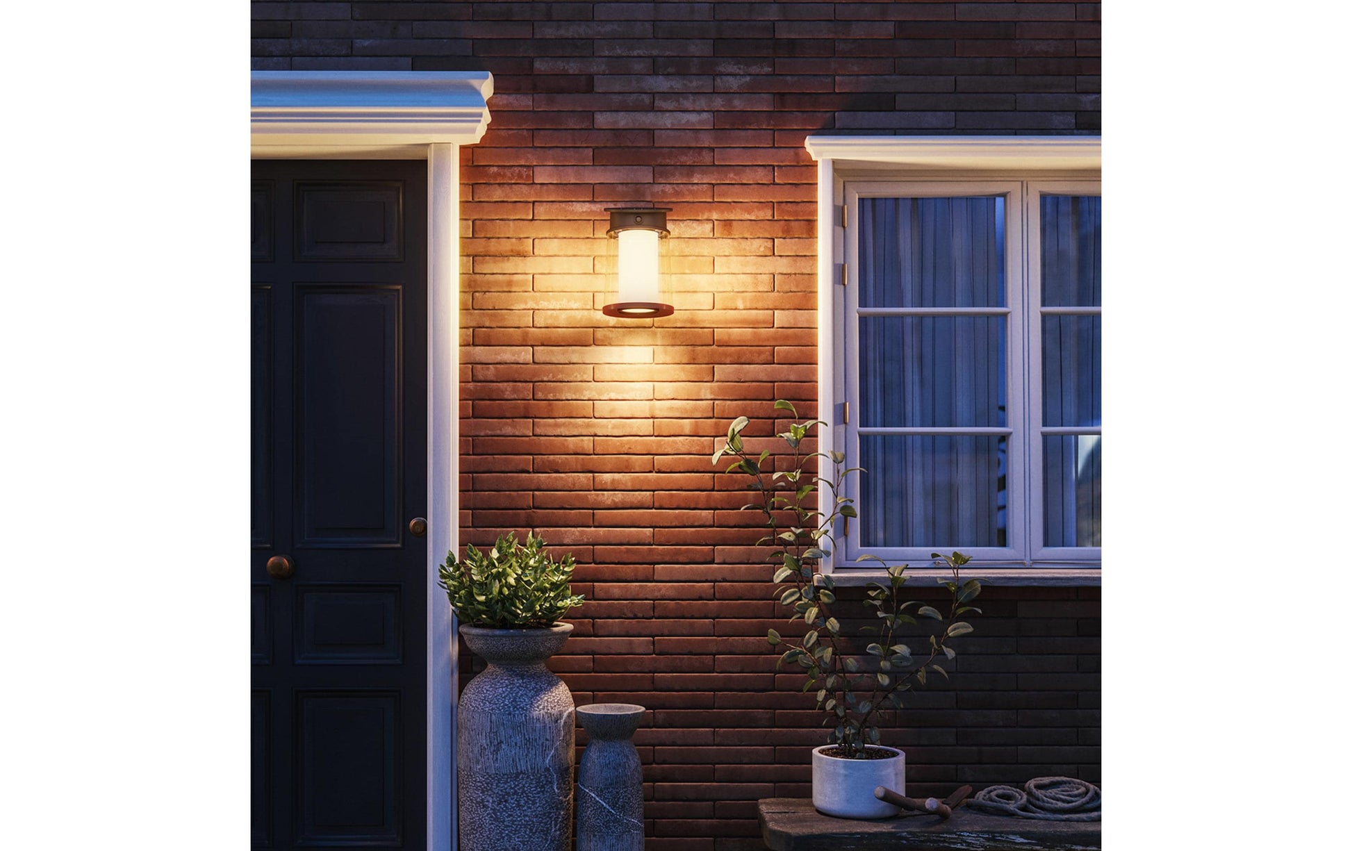 Philips Aussenwandleuchte – Warmweiss, 2700 K – IP44 – Solarbetrieb – mit Bewegungsmelder – Schwarz, Metall