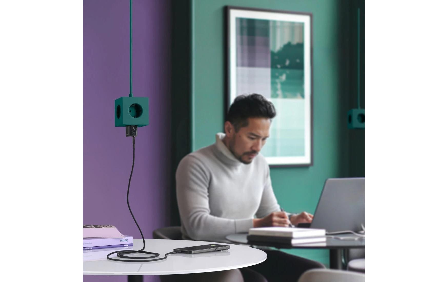Hama 00201984 USB-Ladegerät 20 W – USB-C×1 – PD 3.0, QC 3.0 – Schwarz