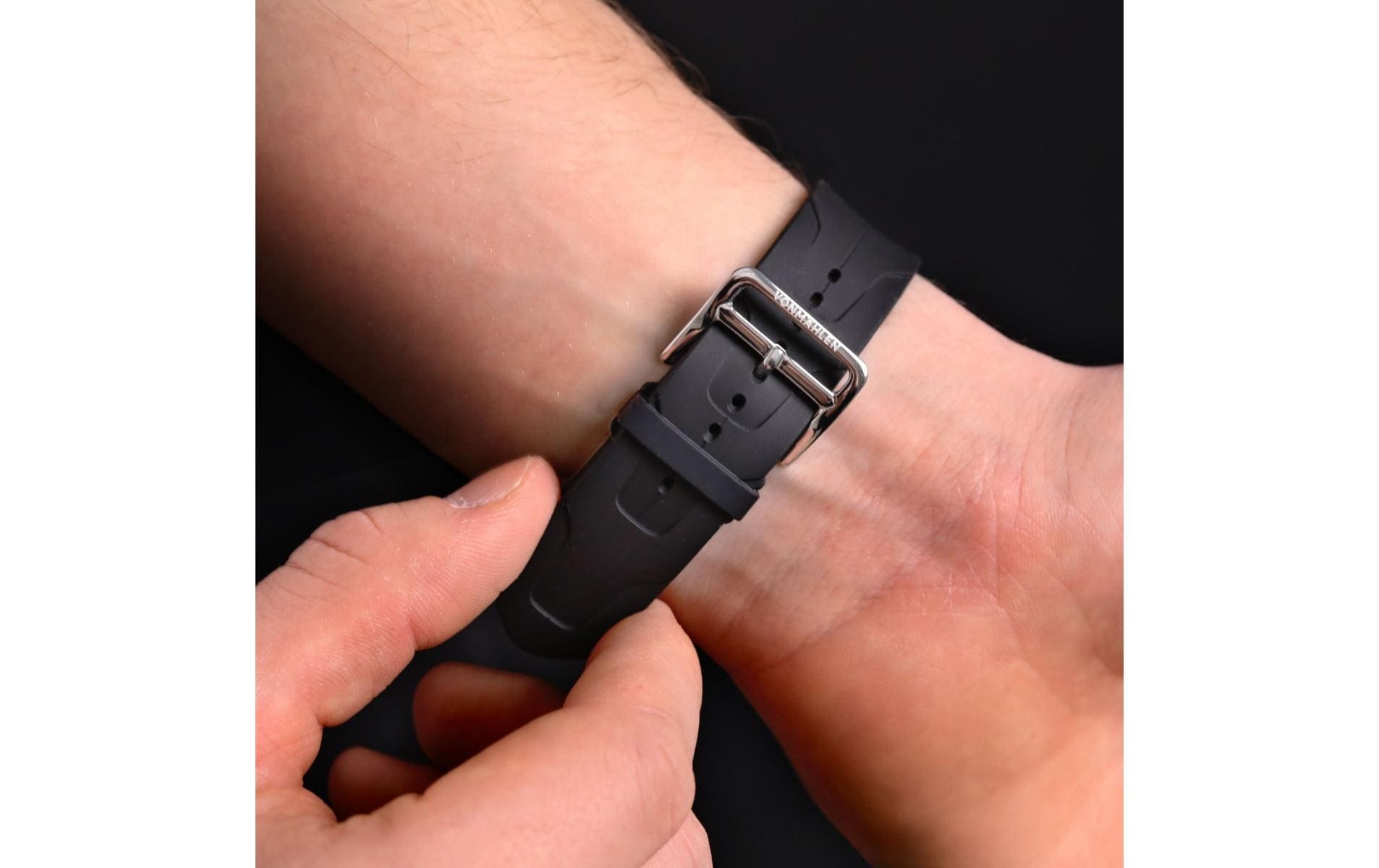 Vonmählen A. R. Exclusive Band – Silikon-Band, Schwarz, für Apple Watch 40/41/42 mm