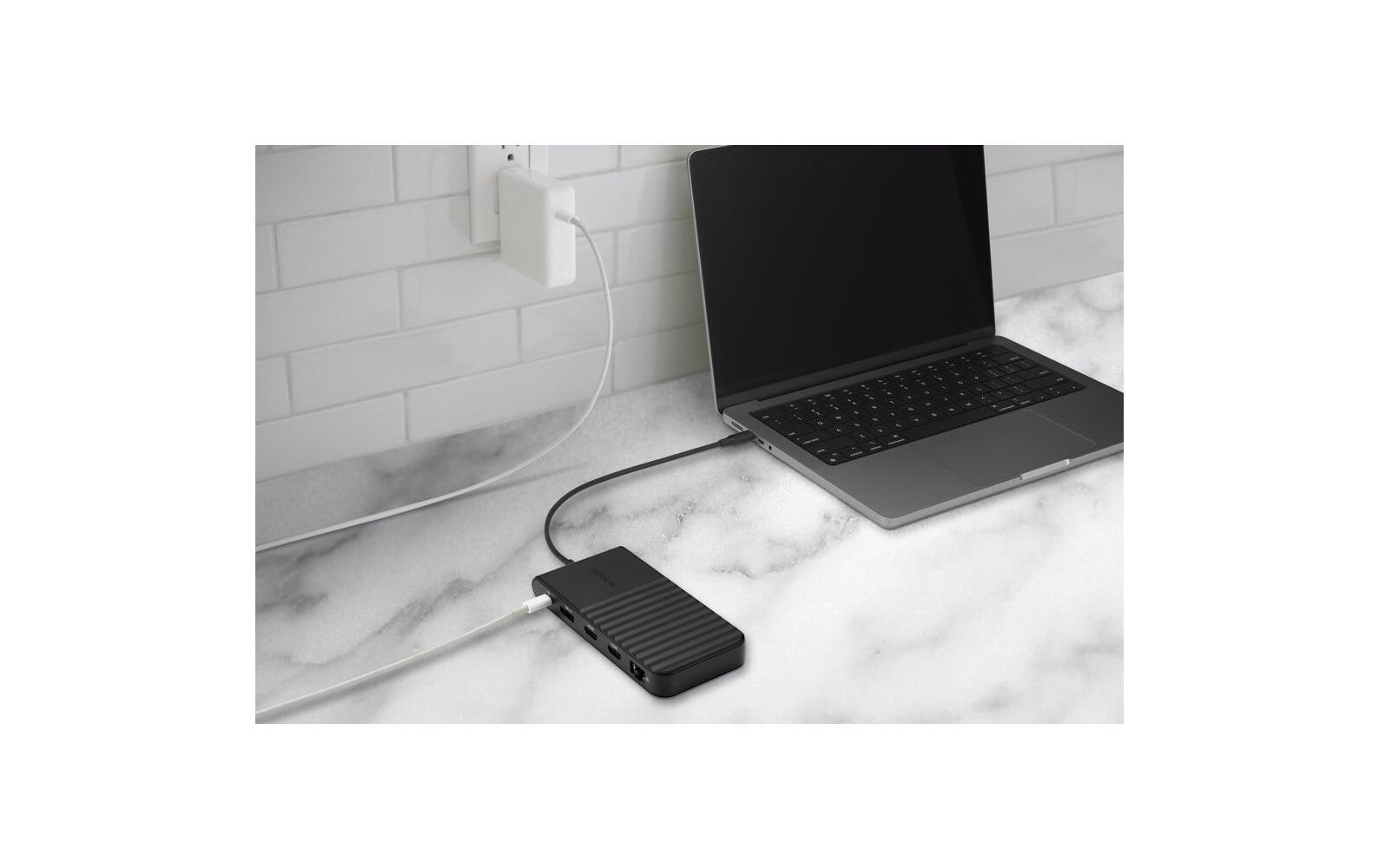 Kensington UH1500P EQ Dockingstation – USB-C, 1× DP, 2× HDMI, 3× USB-A, 85 W PD, GbE, für Windows/Mac/iPadOS
