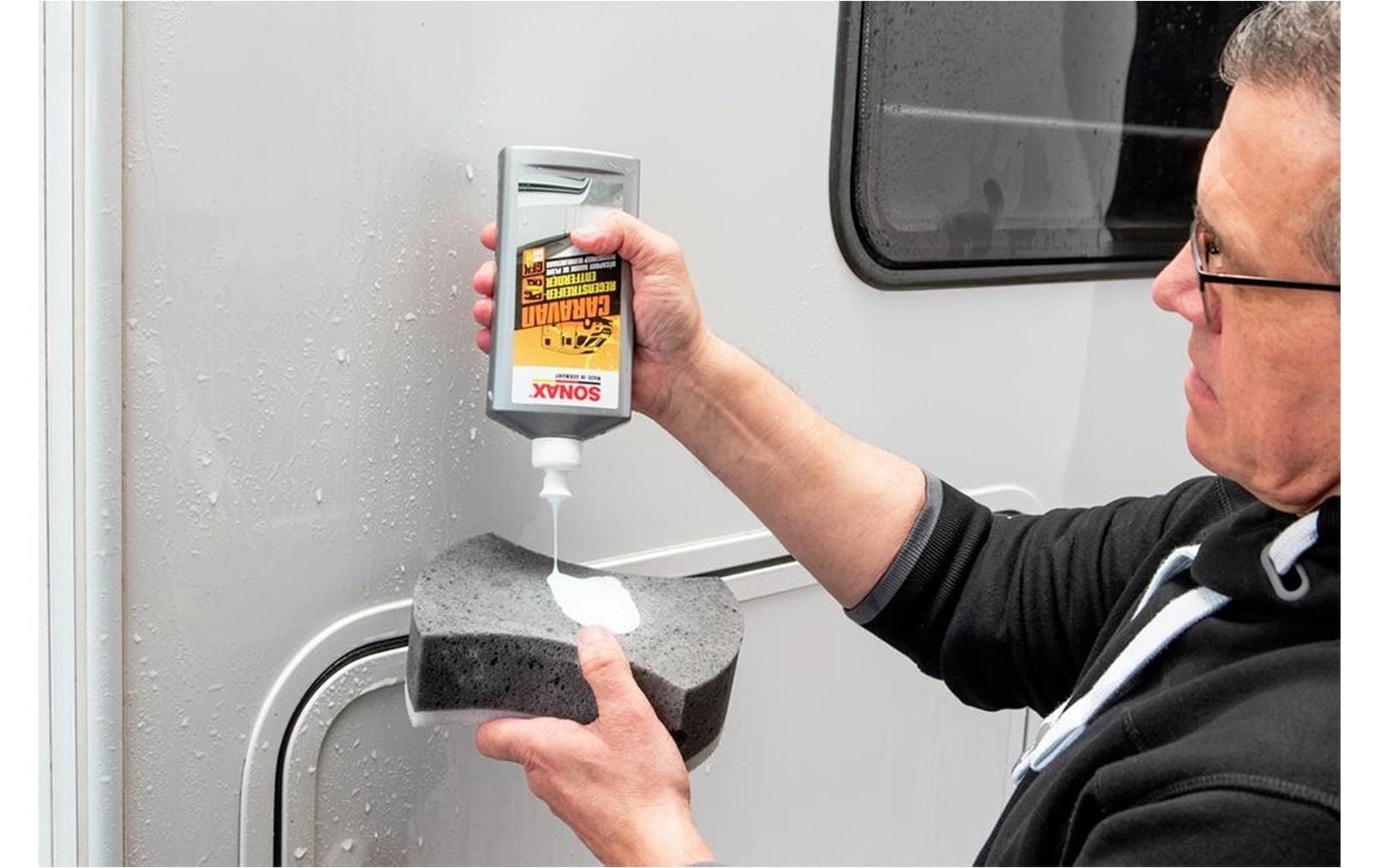 Sonax Fix-Set Caravan – Pflegeset für diverse Materialien