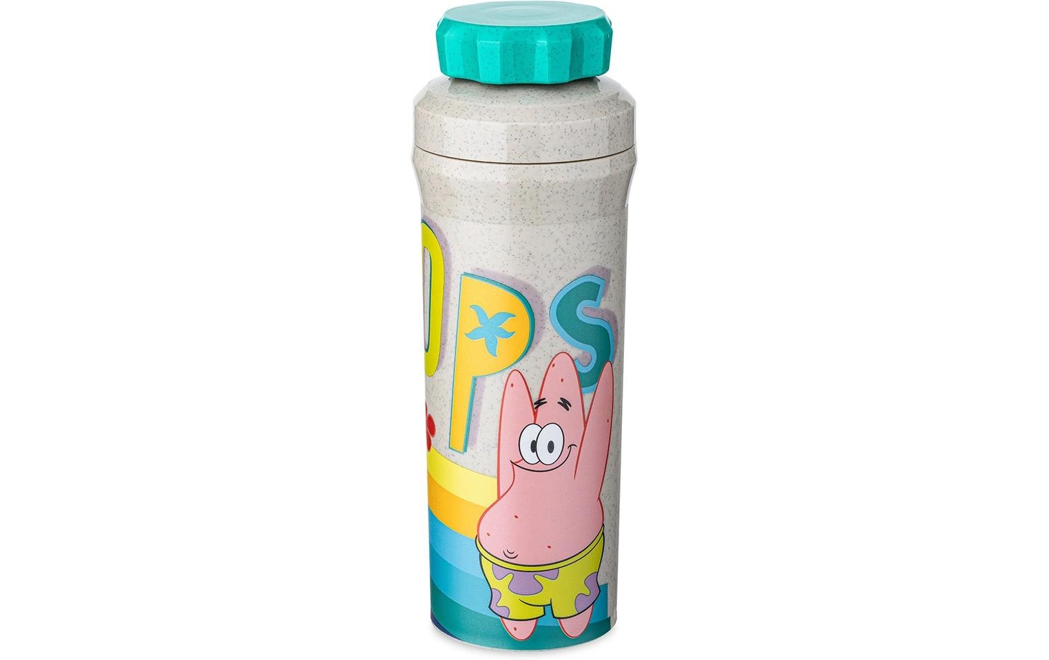 koziol OLLI PATRICK Kindertrinkflasche 500 ml – Biozirkulärer Kunststoff, Schraubverschluss, Sand