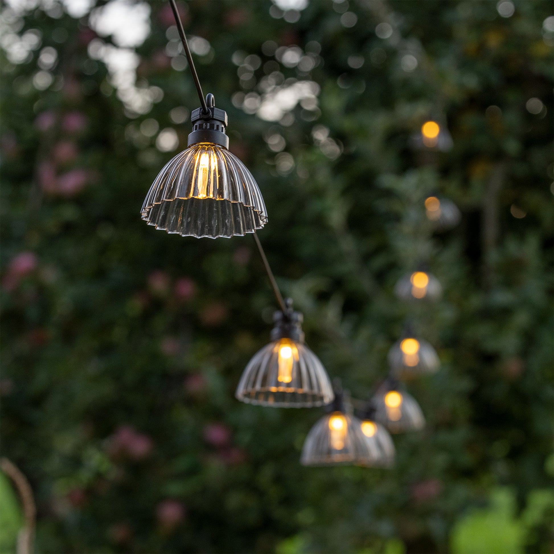 STT Solar-Lichterkette Amela Smoke – 4,5 m – 10 LEDs – Warmweiss – Dämmerungssensor – Grau, Kunststoff