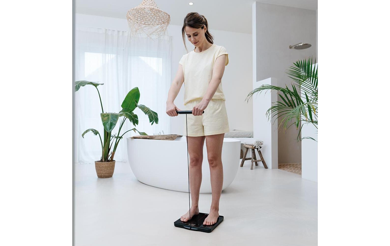 Beurer Digitale Personenwaage – App-kompatibel, Herzfrequenzmessung – 180 kg – Schwarz – Glas