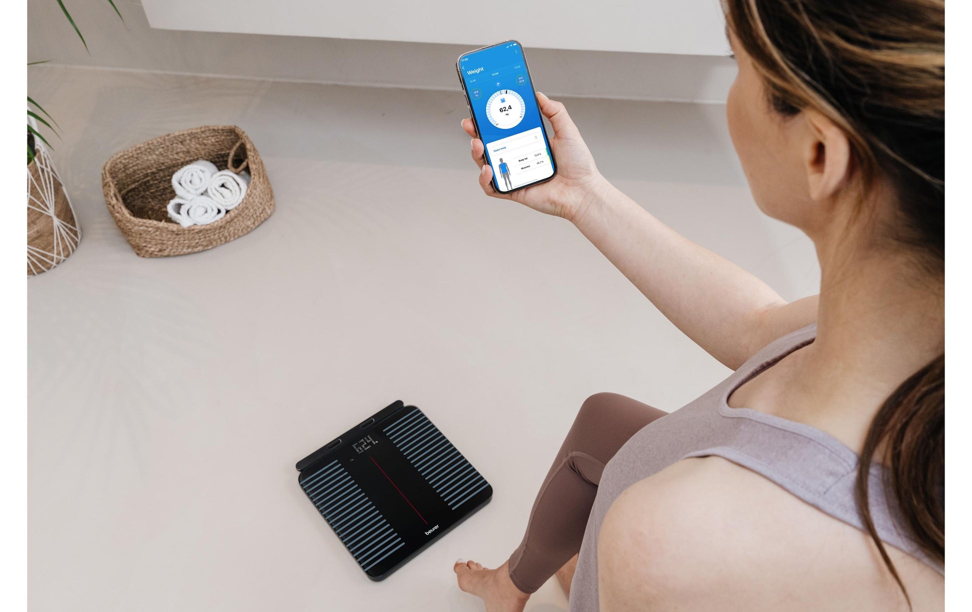 Beurer Digitale Personenwaage – App-kompatibel, Herzfrequenzmessung – 180 kg – Schwarz – Glas